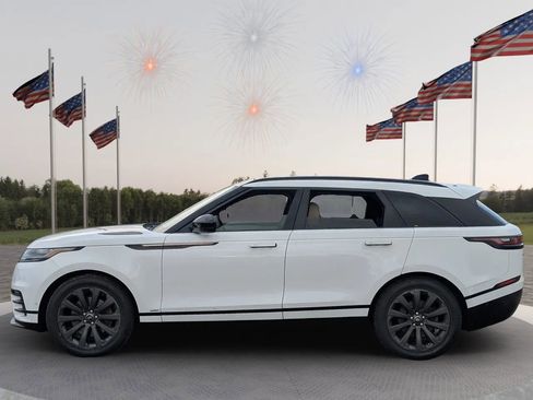 Used 2019 Land Rover Range Rover Velar R-Dynamic SE image 4