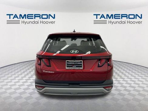 New 2026 Hyundai Tucson SE image 4