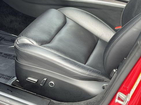 Used 2021 Tesla Model S Plaid image 12