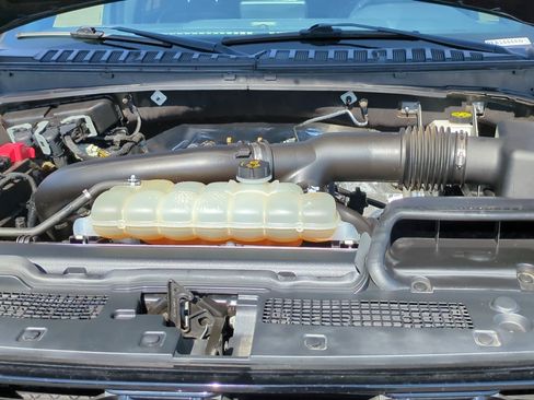 Used 2023 Ford Expedition Max Limited image 35