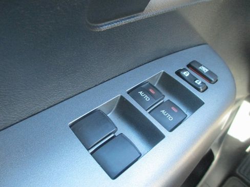 Used 2015 Toyota Sequoia SR5 image 24