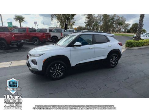 Certified 2023 Chevrolet TrailBlazer ACTIV w/ Sun and Liftgate Package FWD image 5
