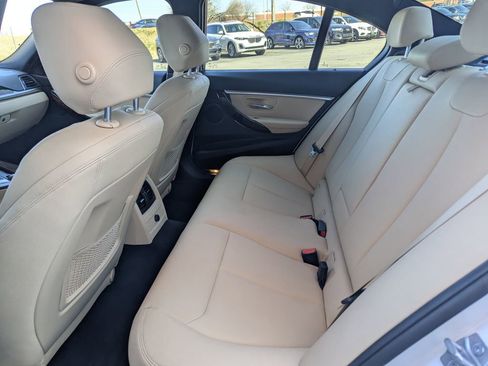 Used 2018 BMW 330i 330i w/ Convenience Package image 13