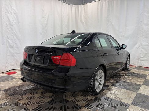 Used 2011 BMW 328i xDrive Sedan image 6