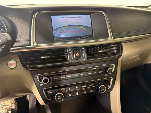 Used 2018 Kia Optima EX FWD image 15
