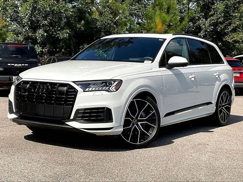 Used 2023 Audi Q7 3.0T Prestige AWD/4WD image 2