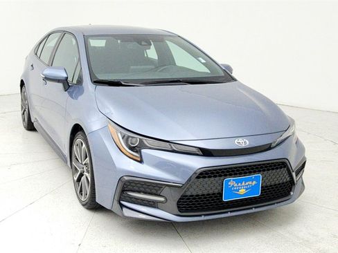 Used 2022 Toyota Corolla SE image 9