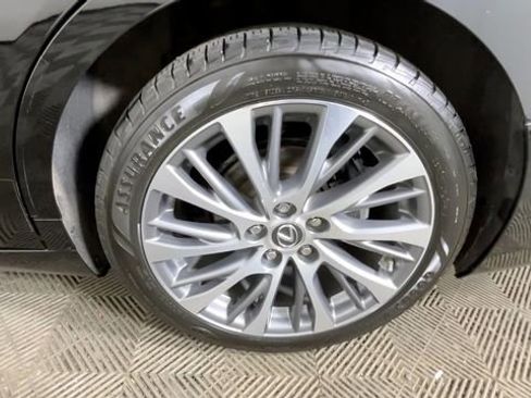 Used 2021 Lexus ES 250 w/ Premium Package AWD/4WD image 21