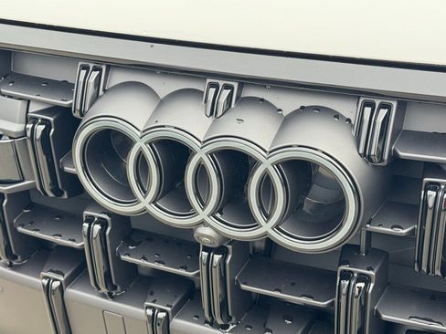 New 2026 Audi Q7 3.0T Premium Plus image 7