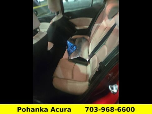 Used 2018 MAZDA MAZDA3 Grand Touring w/ Premium Equipment Package image 3