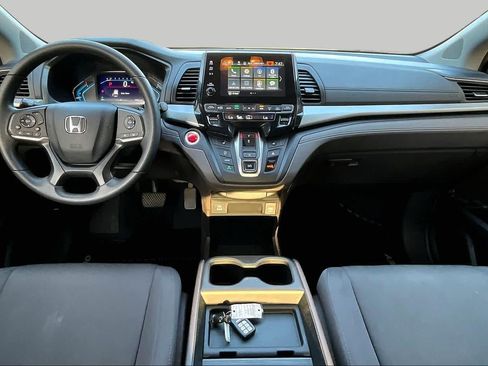 Used 2022 Honda Odyssey EX image 15