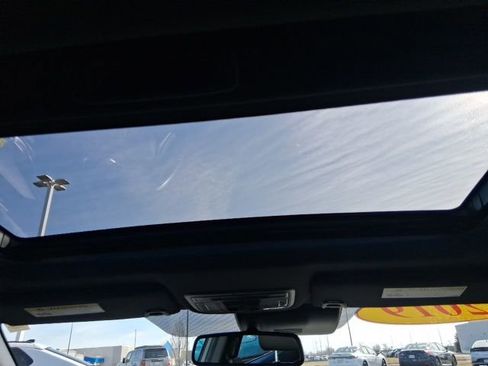 Used 2019 Honda Civic Sport Touring image 13