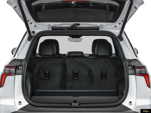 New 2026 Chevrolet Equinox LT w/ Convenience Package II image 9