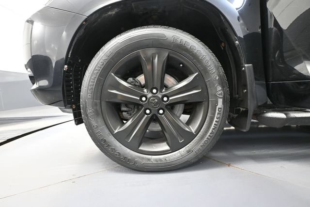 Used 2010 Toyota Highlander Limited AWD/4WD image 12