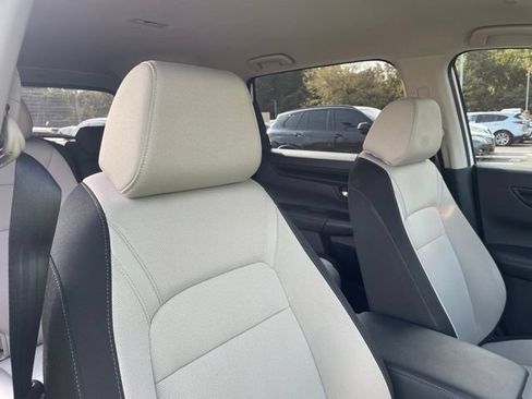 Used 2024 Honda CR-V LX image 7
