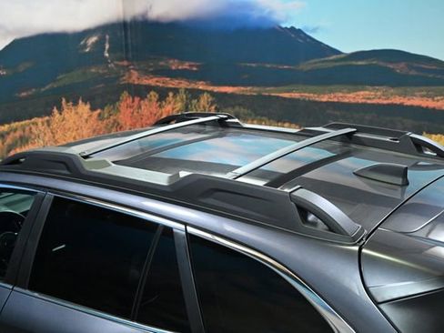 Used 2025 Subaru Outback Premium AWD/4WD image 16