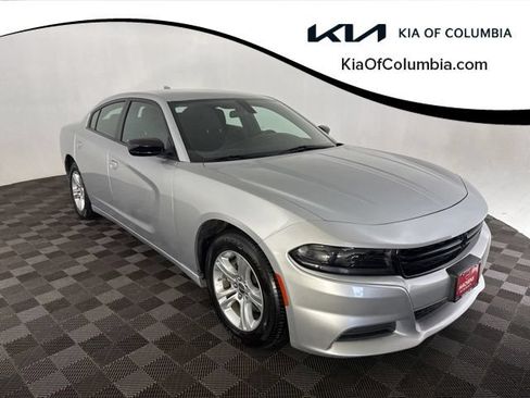 Used 2023 Dodge Charger SXT RWD image 1