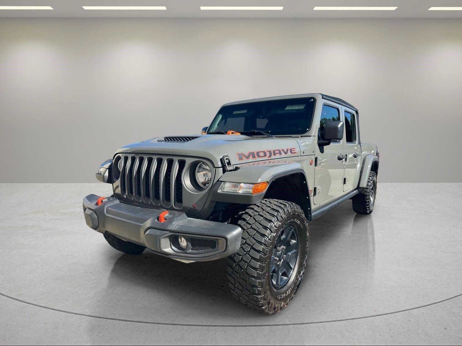 Used 2022 Jeep Gladiator Mojave w/ Cold Weather Group AWD/4WD image 2