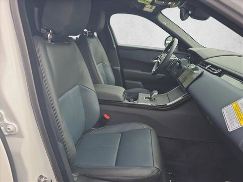 New 2026 Land Rover Range Rover Velar Dynamic SE image 10