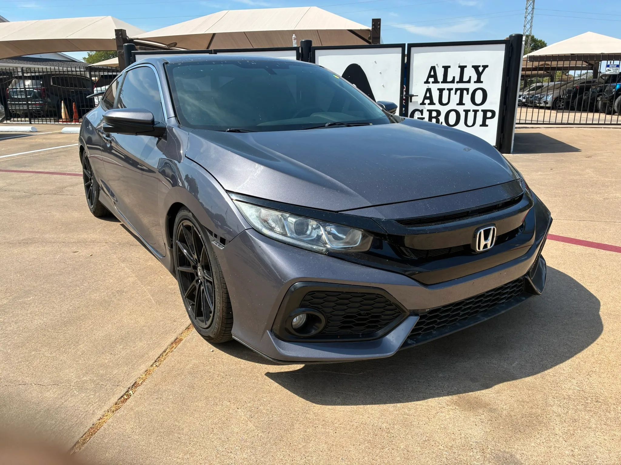 Used 2018 Honda Civic Si image 1