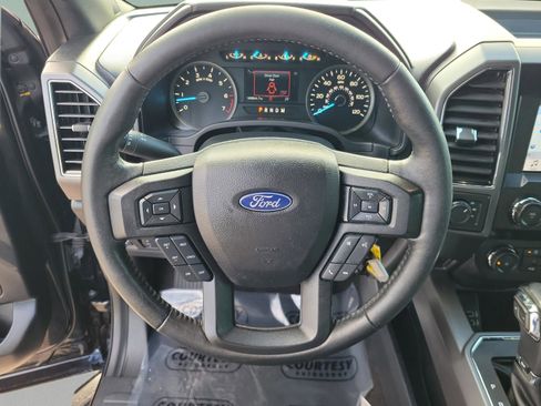 Used 2019 Ford F150 XLT w/ Equipment Group 302A Luxury image 21