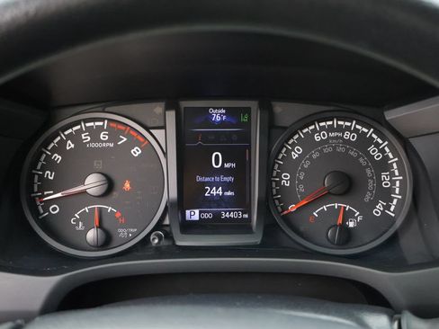 Used 2023 Toyota Tacoma SR AWD/4WD image 23