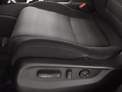 Used 2019 Honda CR-V EX image 31