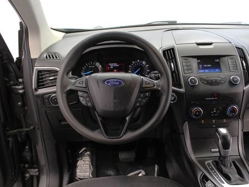 Used 2016 Ford Edge SE AWD/4WD image 23