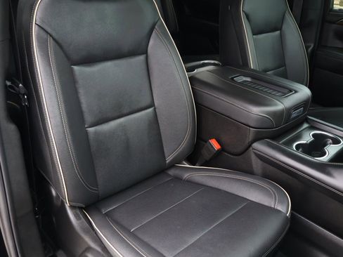 Used 2024 Chevrolet Tahoe Premier w/ Premium Package image 20