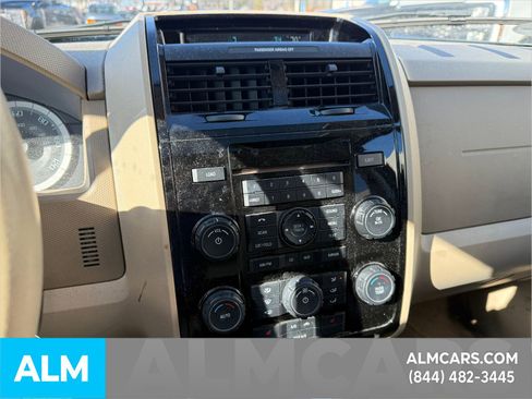 Used 2010 Ford Escape Limited image 17