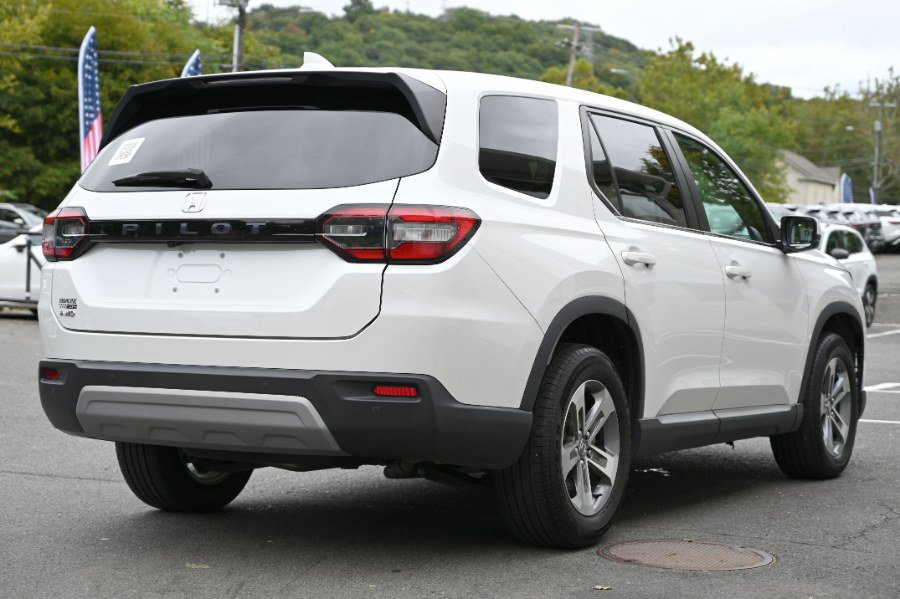 Used 2023 Honda Pilot EX-L image 5