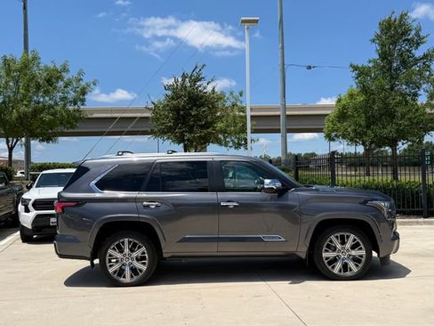 Used 2024 Toyota Sequoia Capstone AWD/4WD image 5