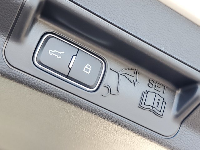 New 2027 Ford Explorer ST-Line AWD/4WD image 34