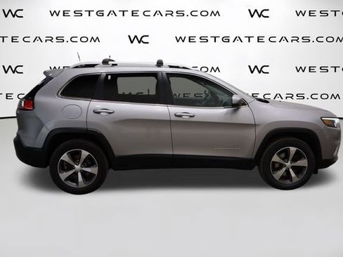 Used 2020 Jeep Cherokee Limited image 44
