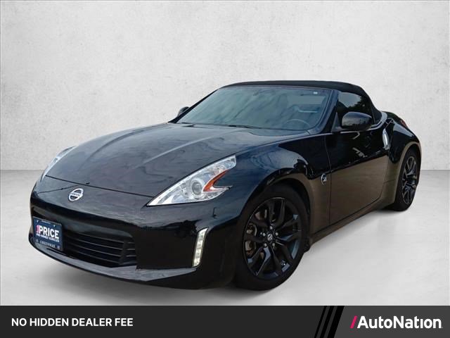 Used 2017 Nissan 370Z Touring RWD image 1