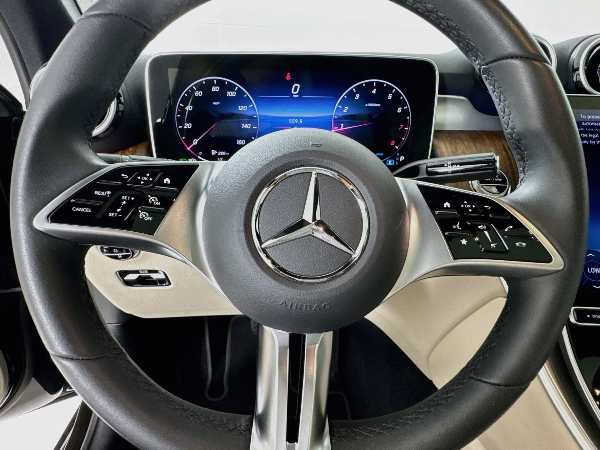 Certified 2026 Mercedes-Benz GLC 300 4MATIC image 12