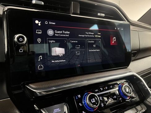 Used 2024 GMC Sierra 2500 Denali image 42