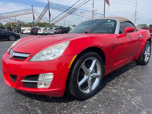 Used 2009 Saturn Sky w/ Premium Trim Package RWD image 3