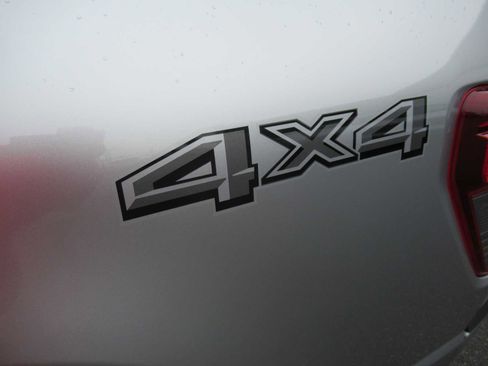 Used 2025 Ford F150 XLT w/ Equipment Group 302A MID image 13