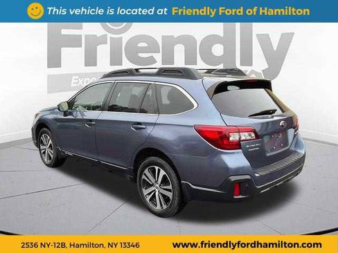 Used 2018 Subaru Outback 2.5i Limited image 3