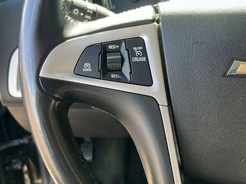 Used 2015 Chevrolet Equinox LT w/ Driver Convenience Package AWD/4WD image 9