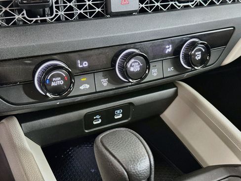 Used 2025 Honda Accord LX image 23