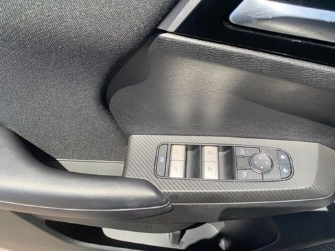 Used 2025 Mitsubishi Outlander ES AWD/4WD image 13