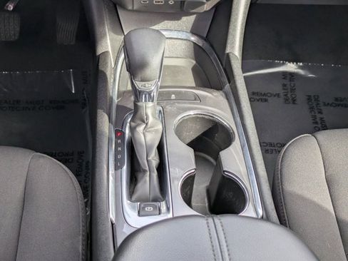 Used 2023 Chevrolet Malibu LT image 16