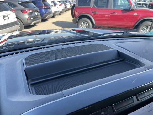 Used 2022 Ford F150 XLT w/ Equipment Group 302A High image 51