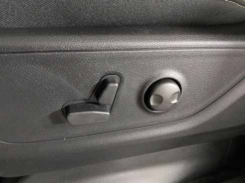 New 2026 RAM 1500 Big Horn AWD/4WD image 15
