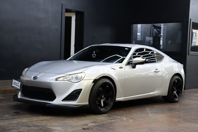 Used 2013 Scion FR-S RWD image 1
