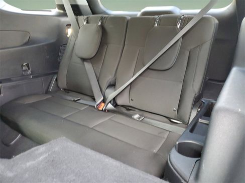 Certified 2022 Ford Explorer XLT image 15