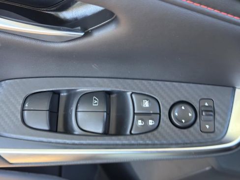 New 2025 Nissan Sentra SR image 18