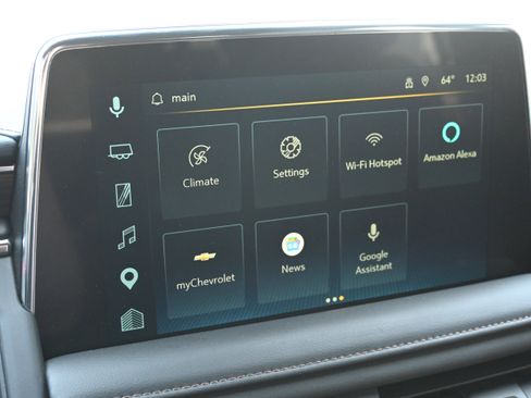 Used 2023 Chevrolet Suburban High Country w/ Premium Package image 8